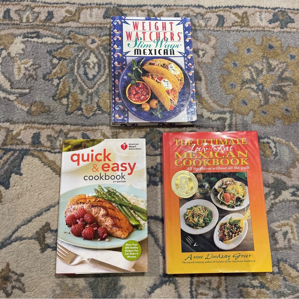 Lot of 3 Cookbooks Weight Watchers Low-Fat Mexican Quick & Easy Heart Health EUC